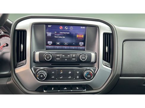 Used 2015 GMC Sierra 1500 SLE w/ SLE Preferred Package AWD/4WD image 17