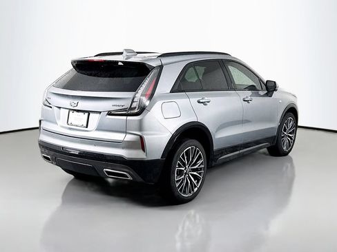 Used 2024 Cadillac XT4 Sport FWD image 7