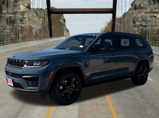 New 2026 Jeep Grand Cherokee L Limited w/ Limited Altitude Package AWD/4WD video 3