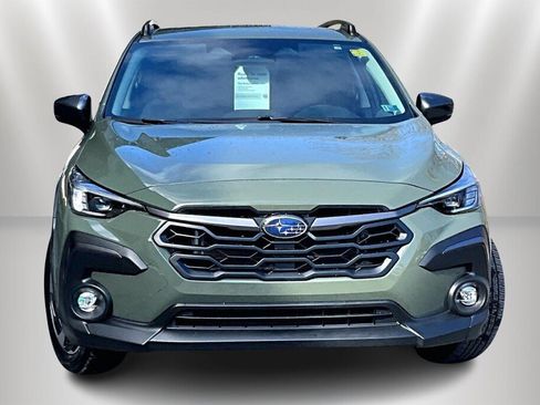 Certified 2025 Subaru Crosstrek 2.5i Limited w/ Crosstrek Mirror Package image 2