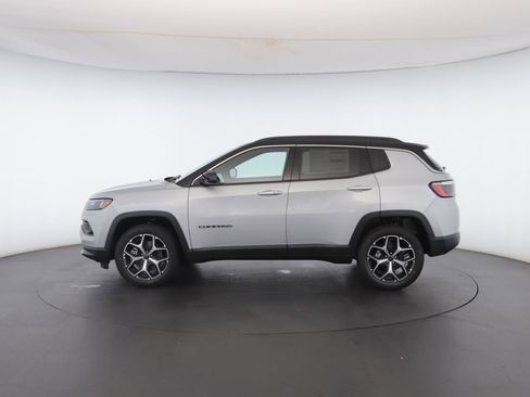 New 2026 Jeep Compass Limited image 17