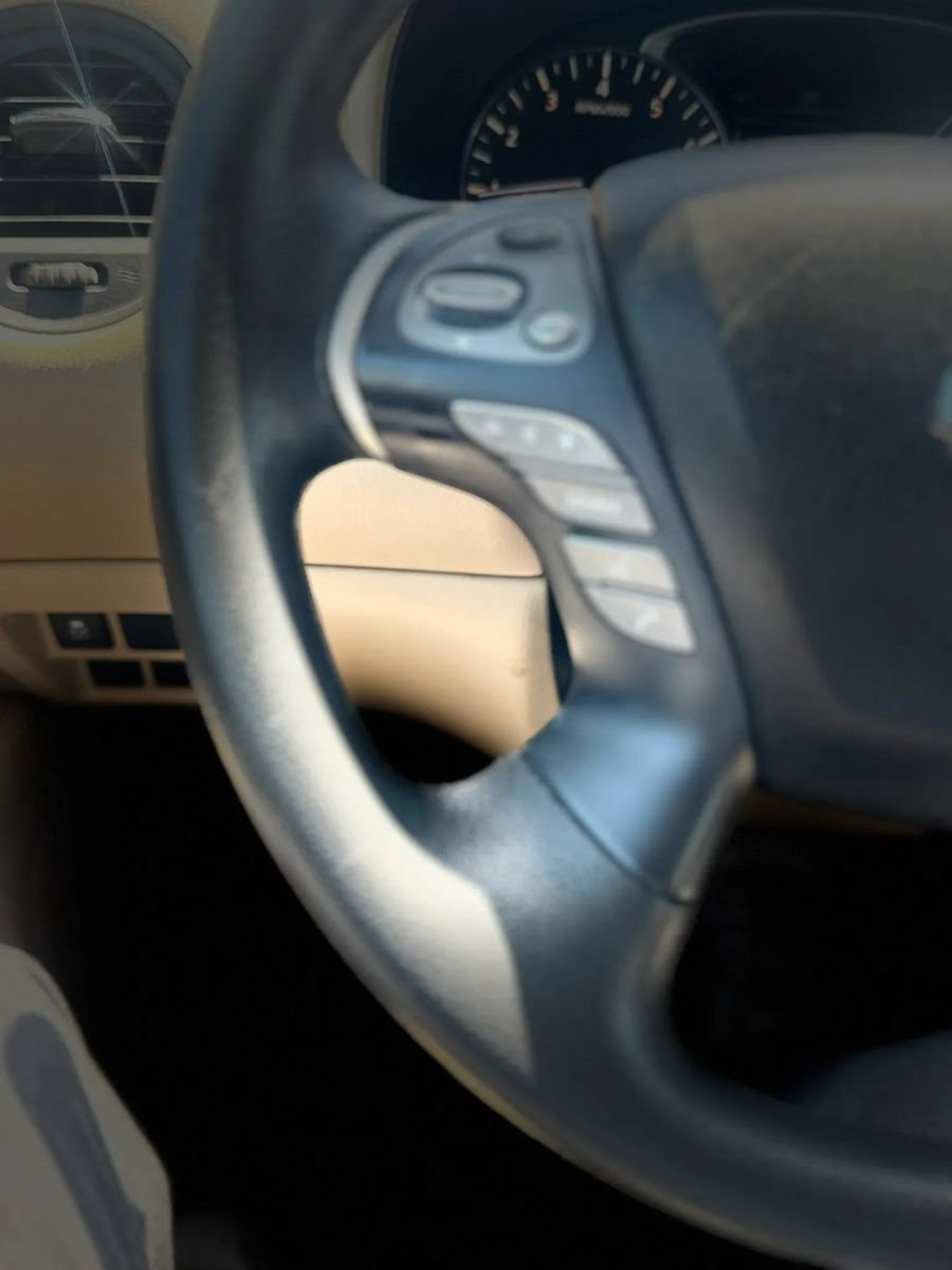 Used 2017 Nissan Pathfinder S FWD image 35