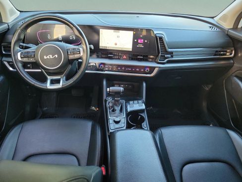 Certified 2023 Kia Sportage EX FWD image 9