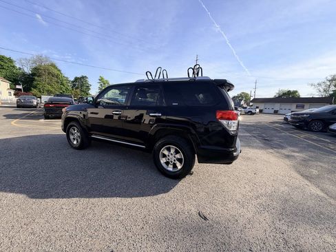 Used 2010 Toyota 4Runner Limited AWD/4WD image 32