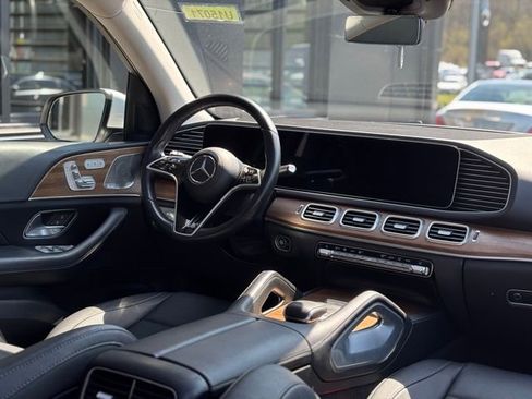 Used 2025 Mercedes-Benz GLE 350 4MATIC image 57