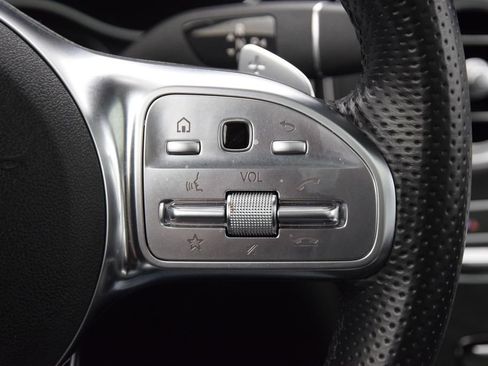 Used 2022 Mercedes-Benz GLC 300 GLC 300 image 25