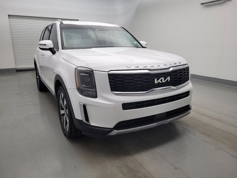 Used 2022 Kia Telluride S AWD/4WD image 14