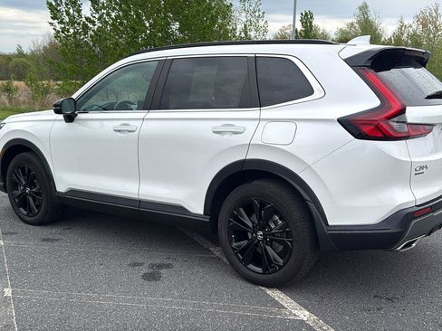 Used 2023 Honda CR-V Sport Touring image 10