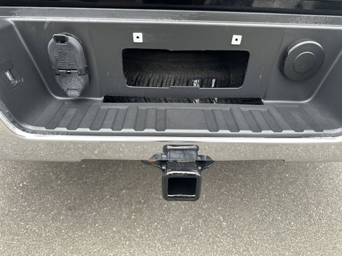 Used 2019 Chevrolet Silverado 1500 LT image 23