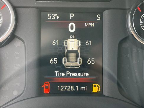 Used 2024 RAM 2500 Big Horn w/ Bed Utility Group image 6