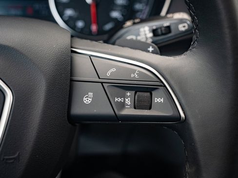 Used 2024 Audi Q5 2.0T Premium w/ Convenience Package image 25