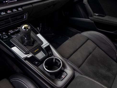 Used 2022 Porsche 911 GT3 image 44