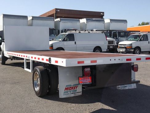 Used 2020 Ford F550 2WD Regular Cab Super Duty image 6