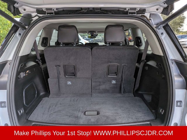 Used 2021 Jeep Grand Cherokee L Limited AWD/4WD image 12