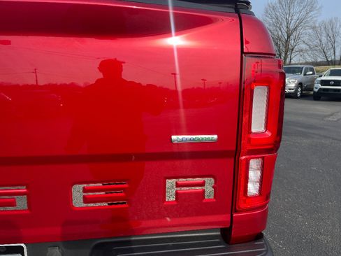 Used 2020 Ford Ranger XLT w/ Equipment Group 301A Mid image 13