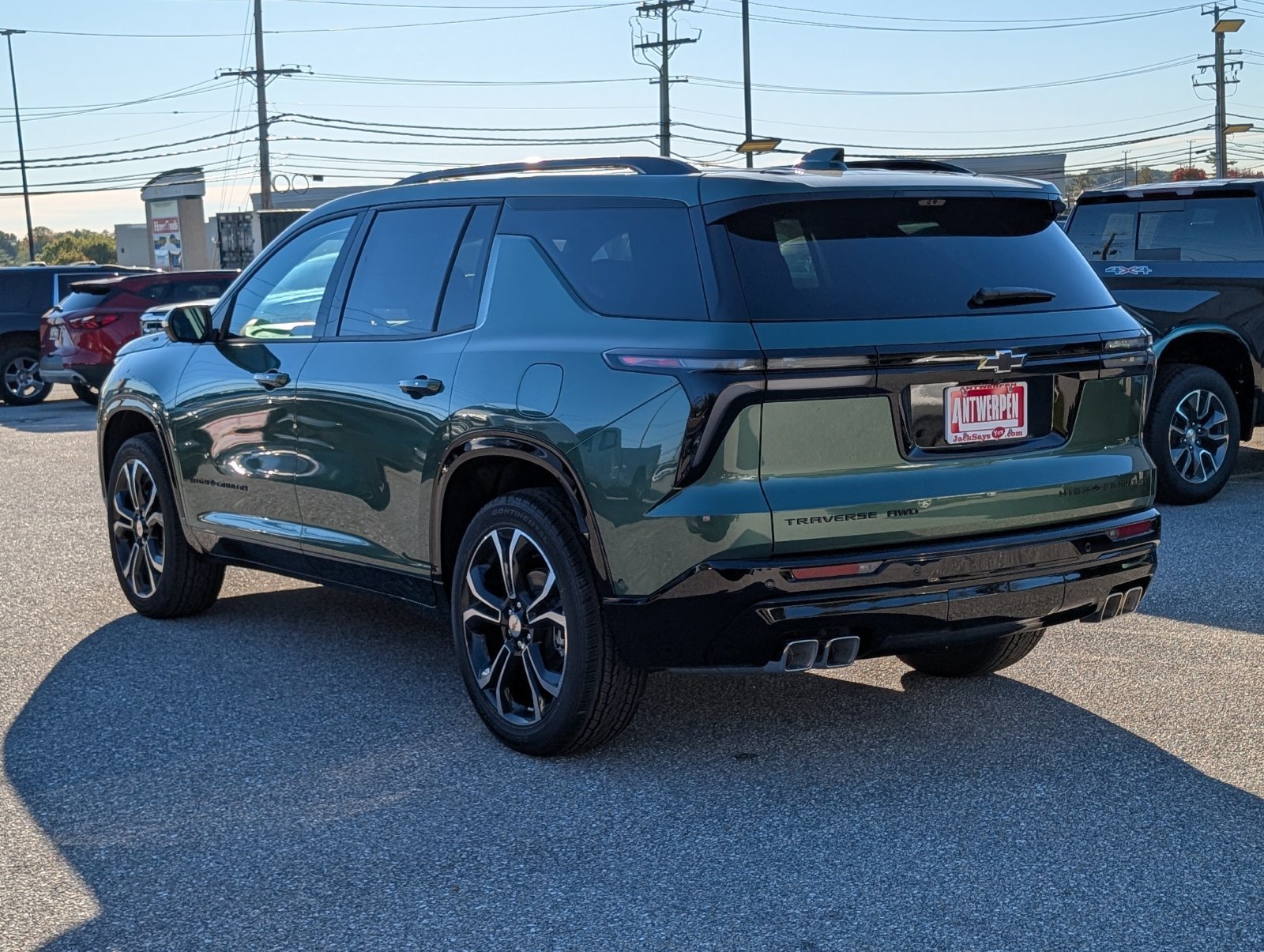 New 2027 Chevrolet Traverse High Country w/ LPO, Floor Liner Package AWD/4WD image 3