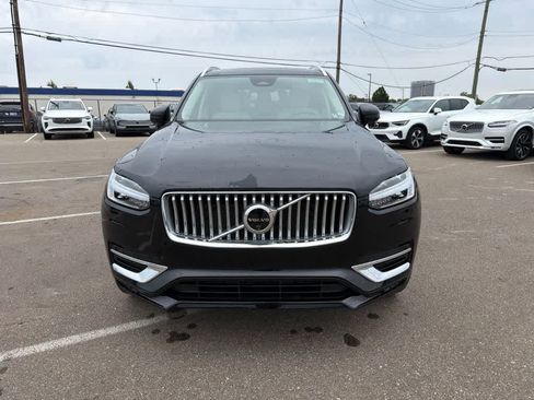 Used 2024 Volvo XC90 B6 Plus w/ Protection Package Premier AWD/4WD image 8