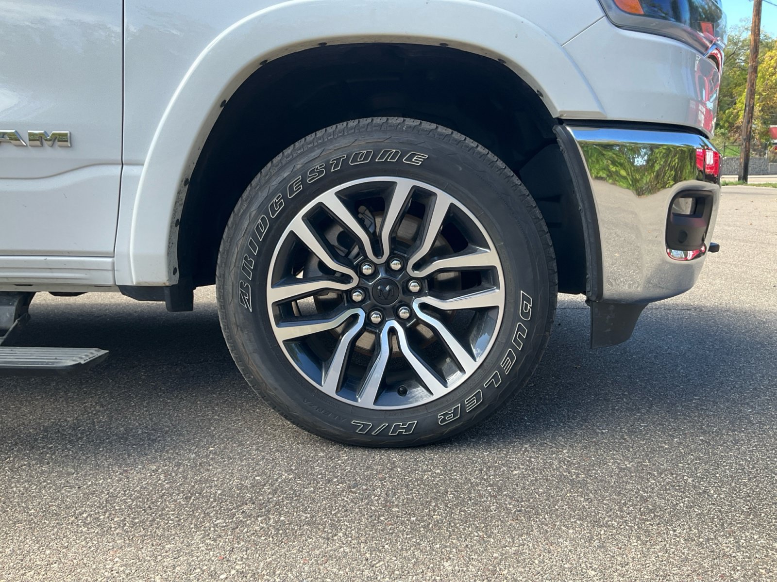 Used 2026 RAM 1500 Limited AWD/4WD image 18