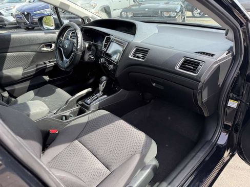 Used 2015 Honda Civic SE image 16