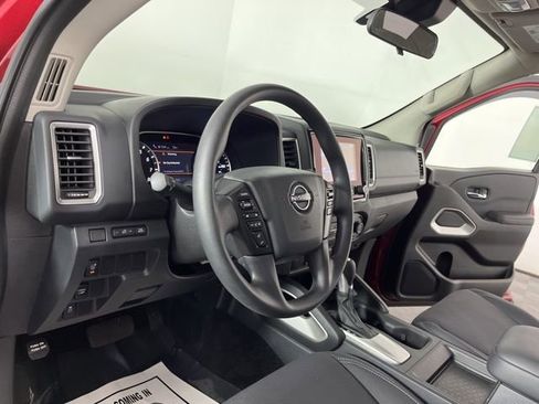 Used 2023 Nissan Frontier SV w/ Technology Package image 19