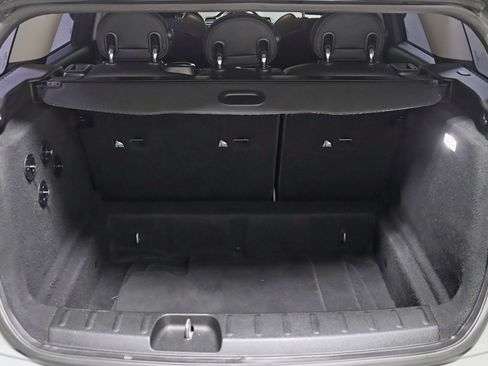 Used 2019 MINI Cooper Clubman S image 31