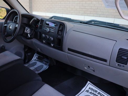 Used 2009 GMC Sierra 1500 W/T image 18