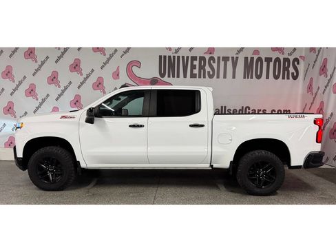 Used 2021 Chevrolet Silverado 1500 LT Trail Boss w/ Bed Protection Package image 9