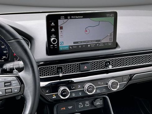 Used 2024 Honda Civic Sport Touring image 9