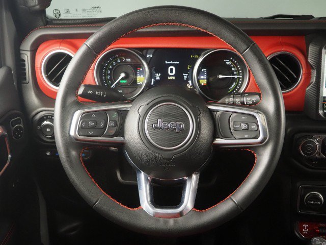 Used 2023 Jeep Wrangler 4xe Rubicon 20th Anniversary AWD/4WD image 17