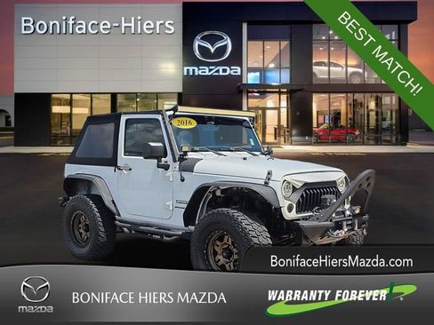 Used 2016 Jeep Wrangler Sport w/ Connectivity Group AWD/4WD image 1