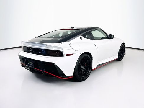 Used 2024 Nissan Z NISMO w/ Floor Mat Package RWD image 9