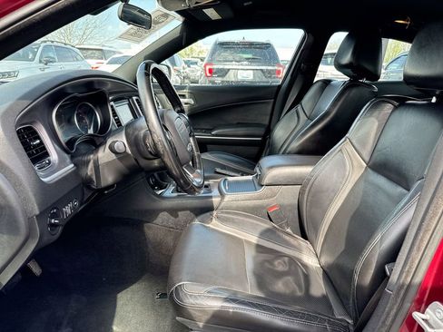 Used 2020 Dodge Charger SXT w/ Leather Interior Group RWD image 19