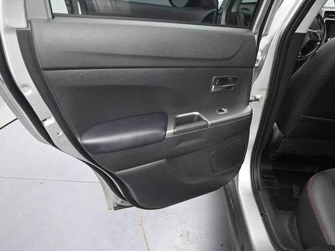 Used 2024 Mitsubishi Outlander Sport SE AWD/4WD image 16