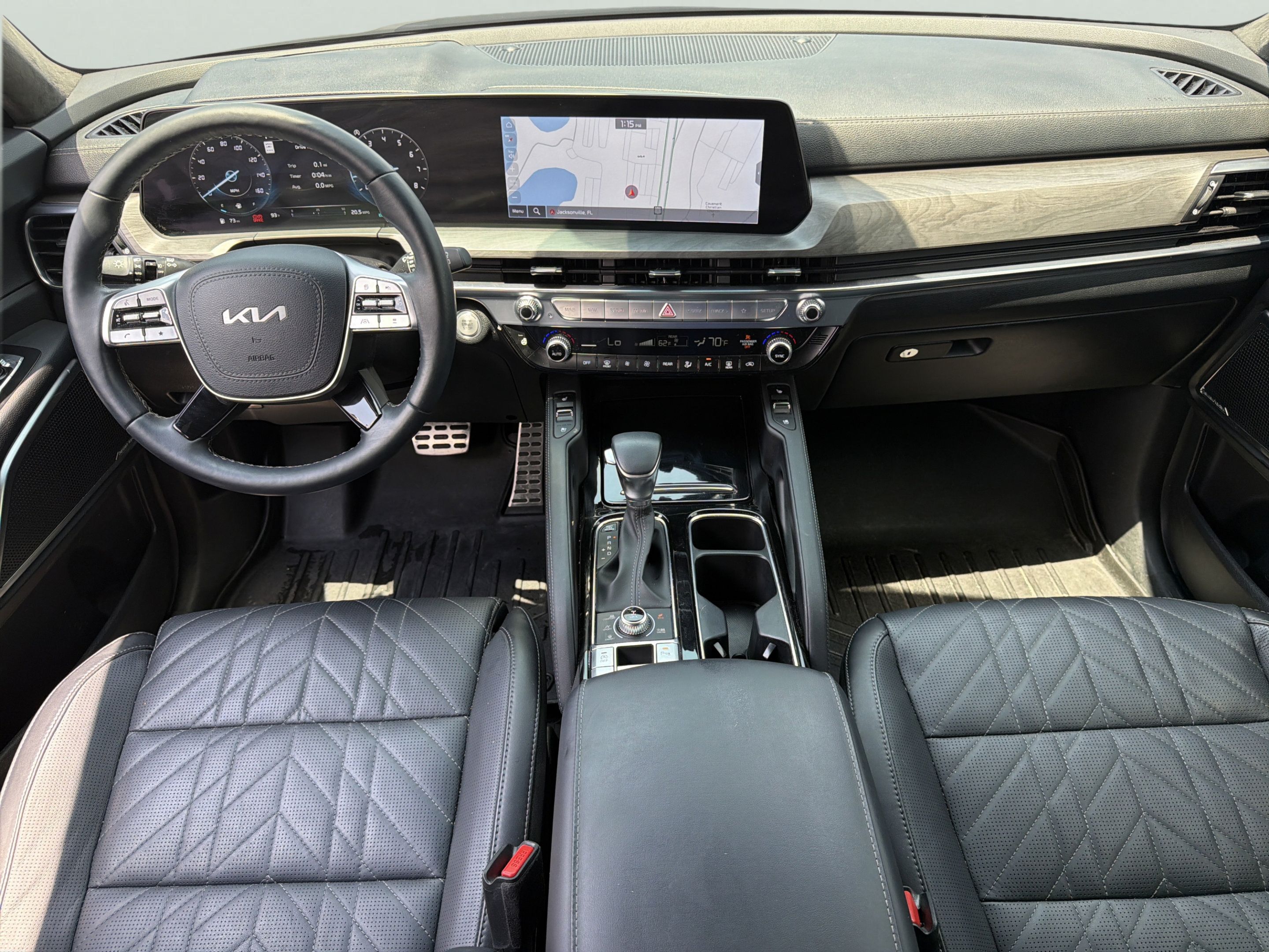 Certified 2025 Kia Telluride SX Prestige X-Line AWD/4WD image 8