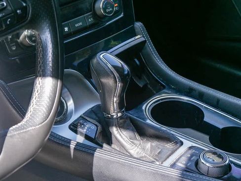 Used 2018 Nissan Maxima Platinum image 18