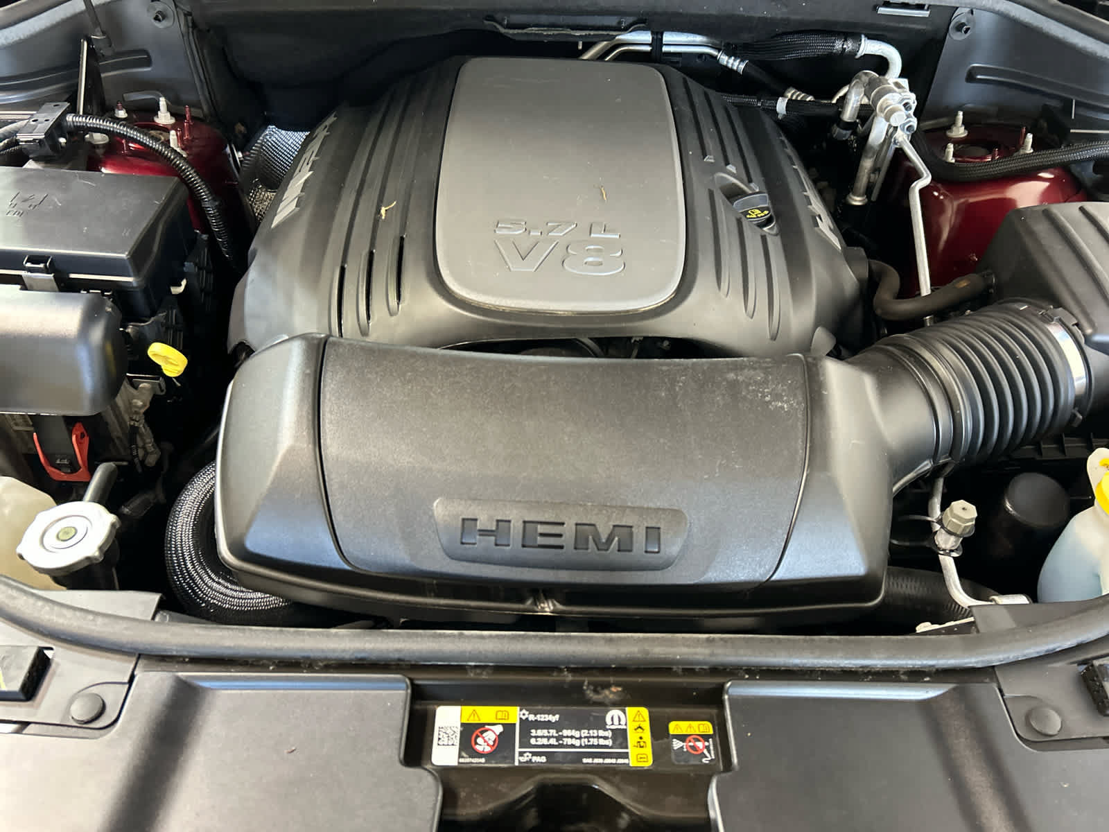 Used 2023 Dodge Durango R/T w/ Tow 'N Go Package AWD/4WD image 10