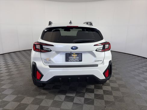 Used 2024 Subaru Crosstrek 2.0i Premium image 9