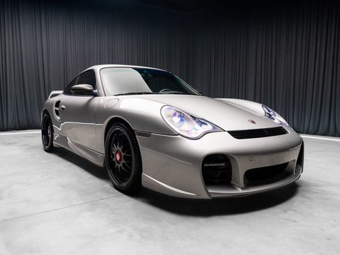 Used 2003 Porsche 911 Turbo AWD/4WD image 19
