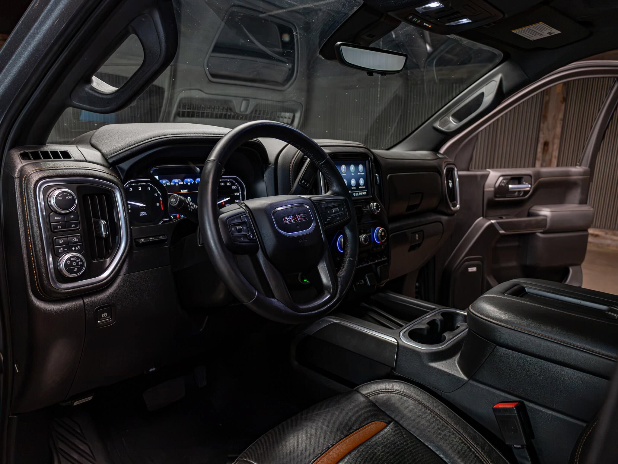 Used 2020 GMC Sierra 1500 AT4 w/ AT4 Premium Package AWD/4WD image 16