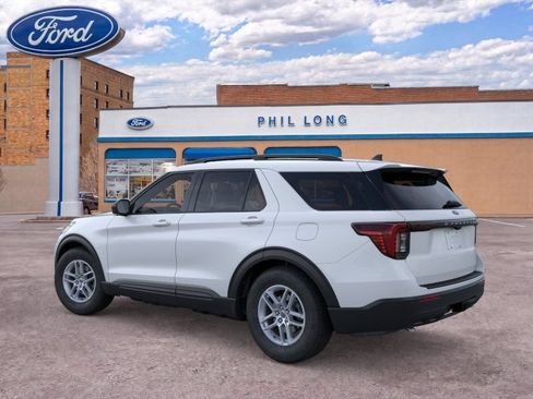 New 2026 Ford Explorer Active RWD image 4