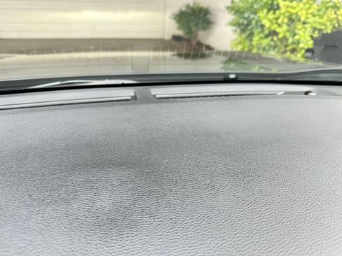 Used 2025 Toyota RAV4 XLE image 18