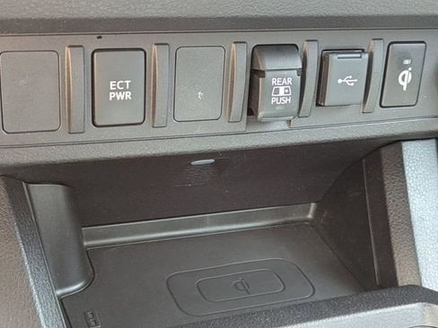 Used 2021 Toyota Tacoma TRD Sport RWD image 22