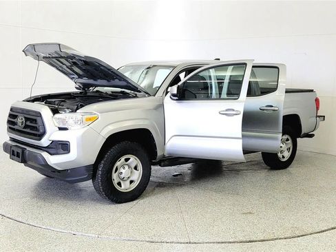 Used 2023 Toyota Tacoma SR AWD/4WD image 10