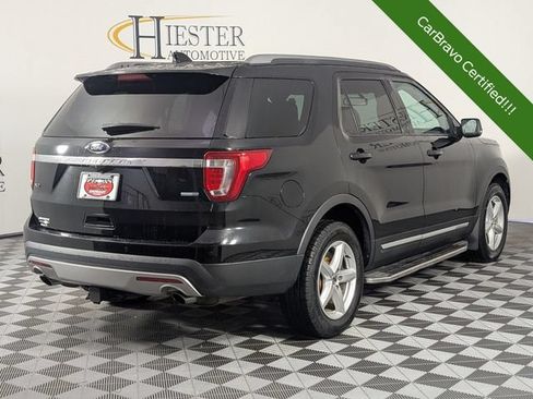 Used 2017 Ford Explorer XLT w/ Equipment Group 202A AWD/4WD image 7