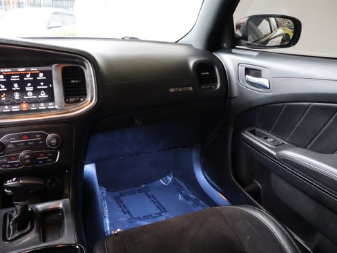 Used 2022 Dodge Charger Scat Pack w/ Daytona Edition Group image 13