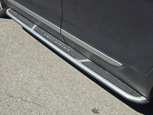 Used 2022 Kia Telluride S AWD/4WD image 24