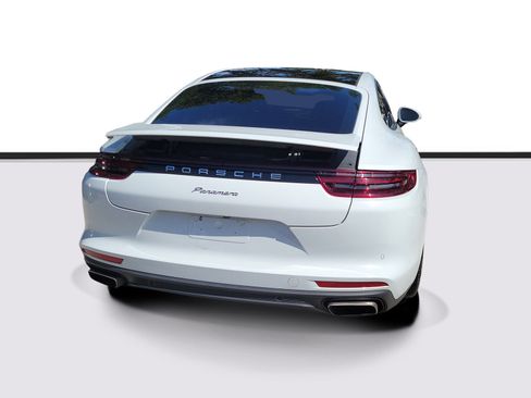 Used 2020 Porsche Panamera 4 AWD/4WD image 4