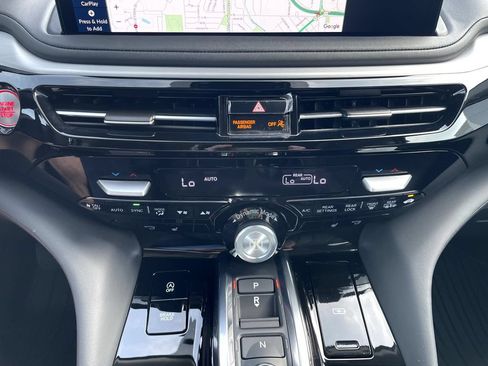 Used 2026 Acura MDX SH-AWD w/ Technology Package image 18