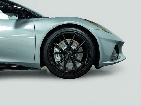 New 2026 Lotus Emira SE image 8