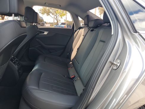 Used 2020 Audi A4 2.0T Premium w/ Convenience Package image 8